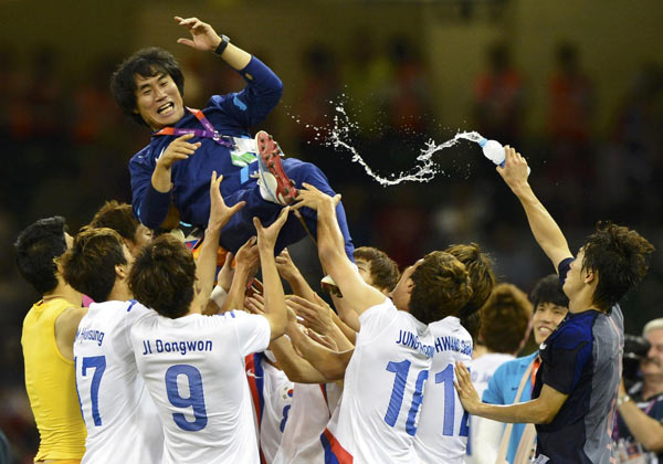 South Korea beat Japan 2-0 to win bronze medal