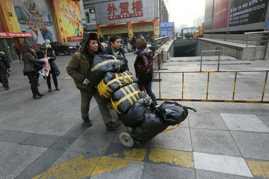 Beijing Zoo wholesale market to move out of city center