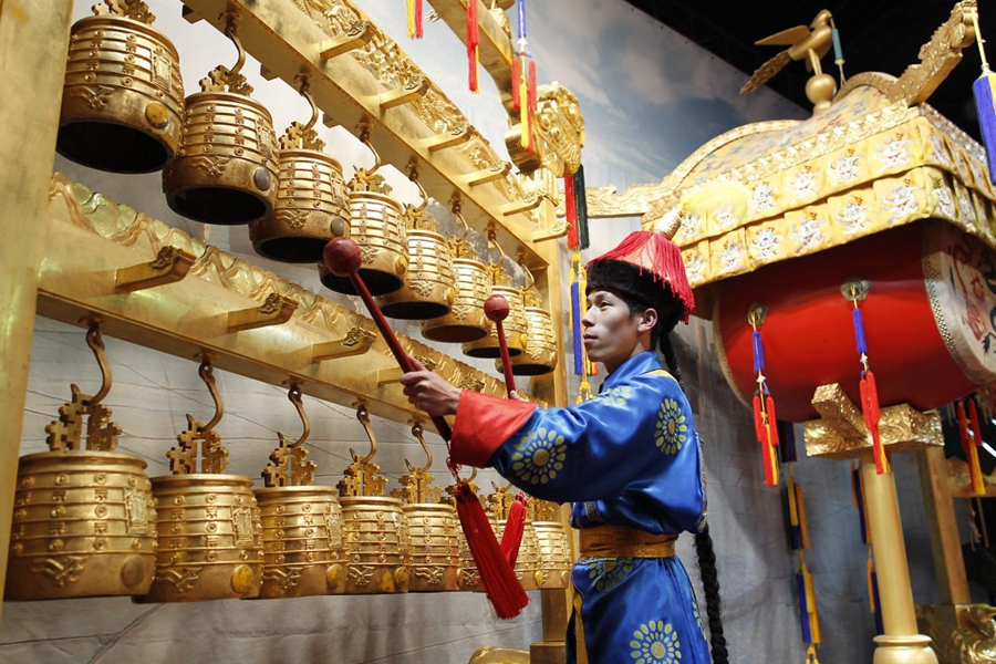 Temple of Heaven welcomes the New Year with ancient music