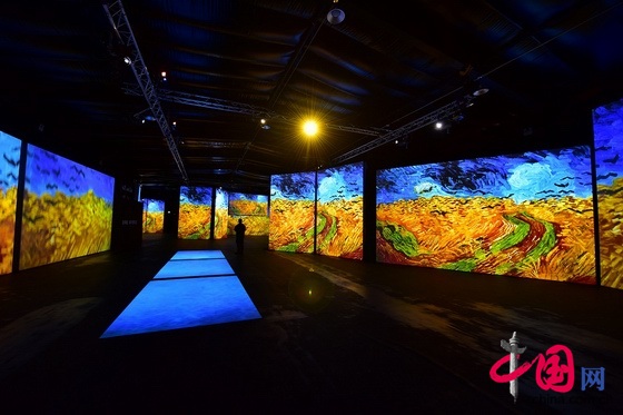 Van Gogh Alive brightens up Beijing