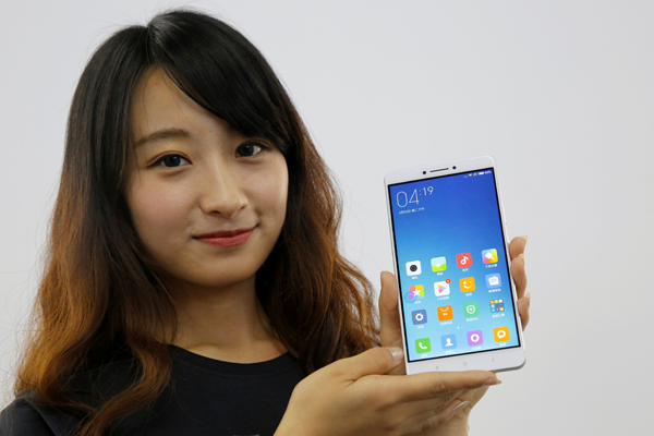 Xiaomi battles rival on mobile payments