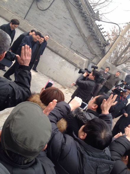 President Xi spotted at popular hutong in Beijing