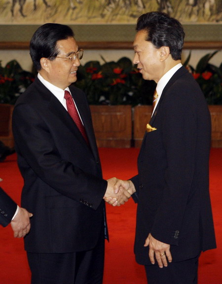 President Hu meets ROK President and Japanese PM in Beijing