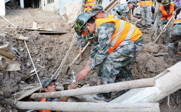 Death toll from NW China mudslides rises to 337