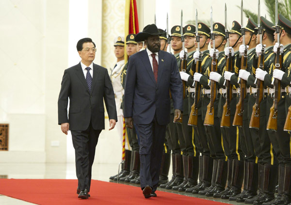 Hu holds talks with South Sudanese President