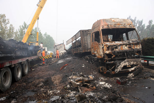 11 dead, 59 injured in collisions in E China
