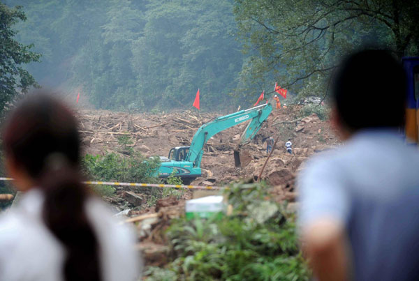 Death toll rises to 43 in SW China landslide