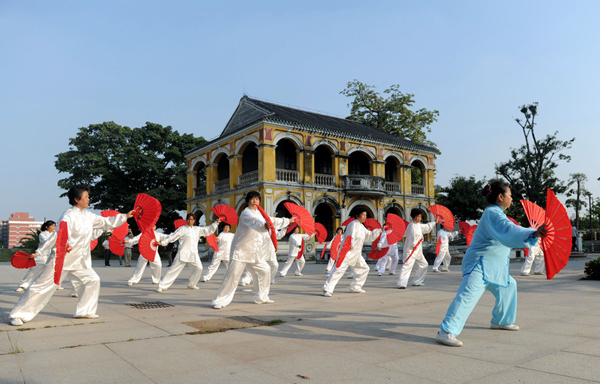Group dancing limited in S China