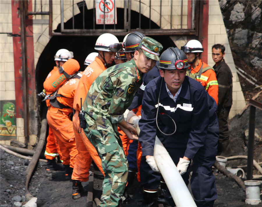 22 miners trapped in Yunnan coal mine flood