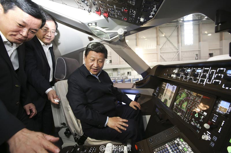 President Xi inspects jetliner R&D center