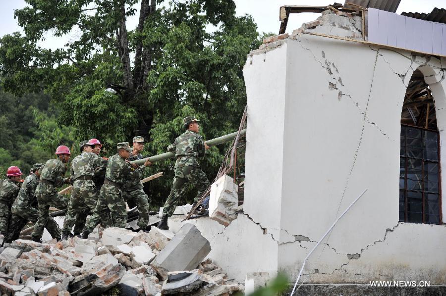 Rescue work in Yunnan after earthquake