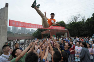 Students make a splash at grad ceremony in S Chin