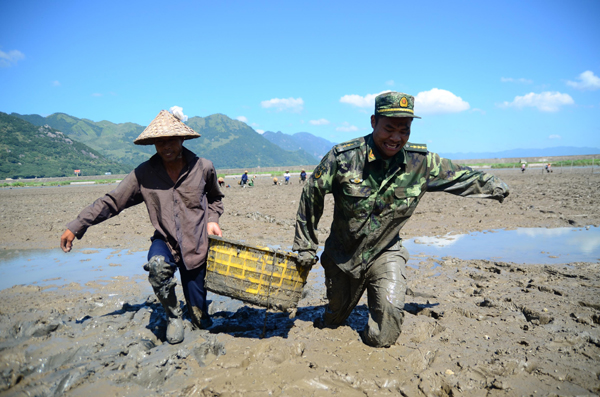 Fujian province braces for Typhoon Matmo