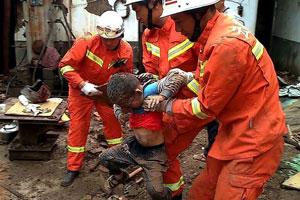 Lifeline to quake-hit town restored