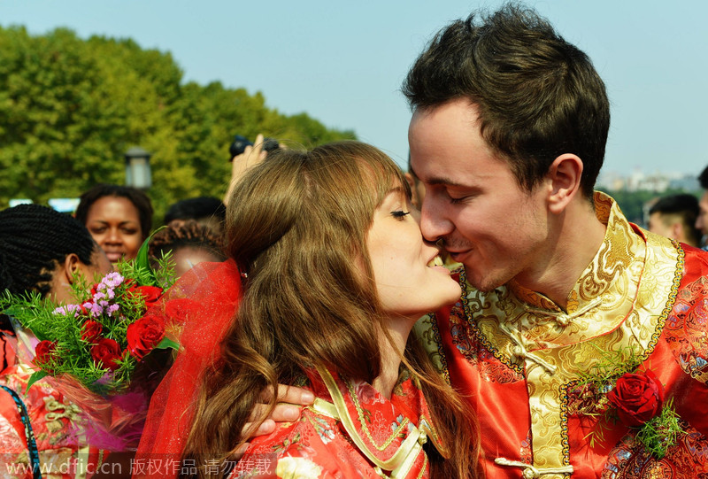 Romance at the West Lake