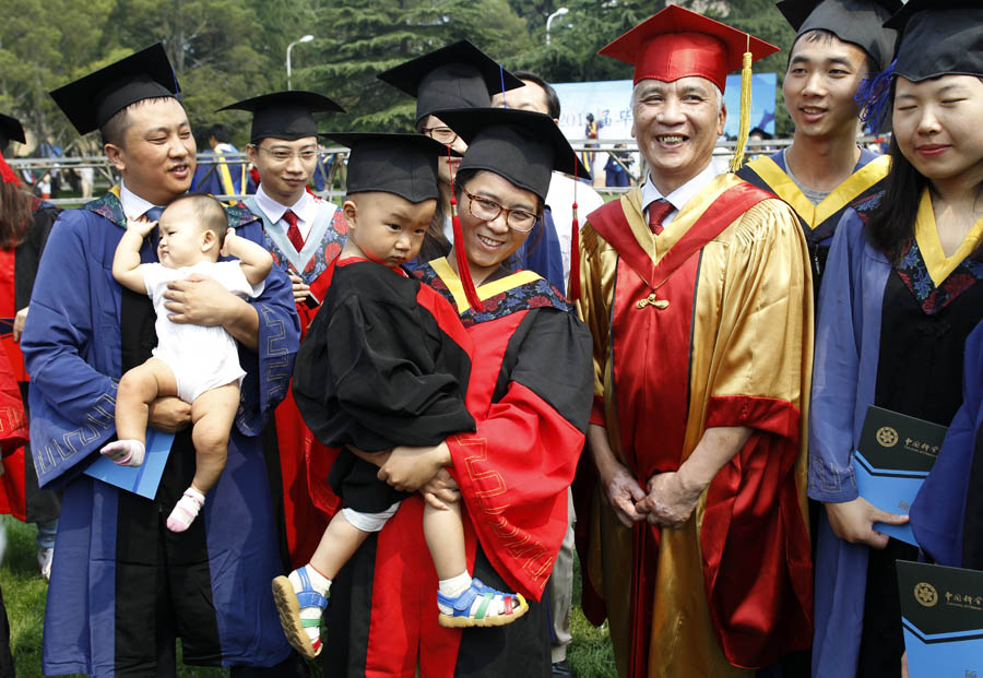 Class of 2015 celebrates in Beijing