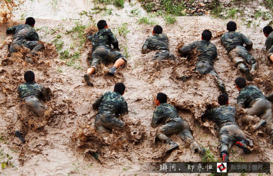 Soldiers undergo training