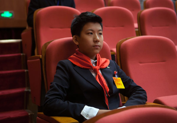 Teenager calls for educational reform at political meeting