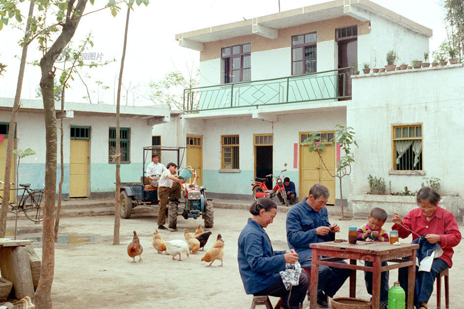 Walk down memory lane: Rural China in 1980s