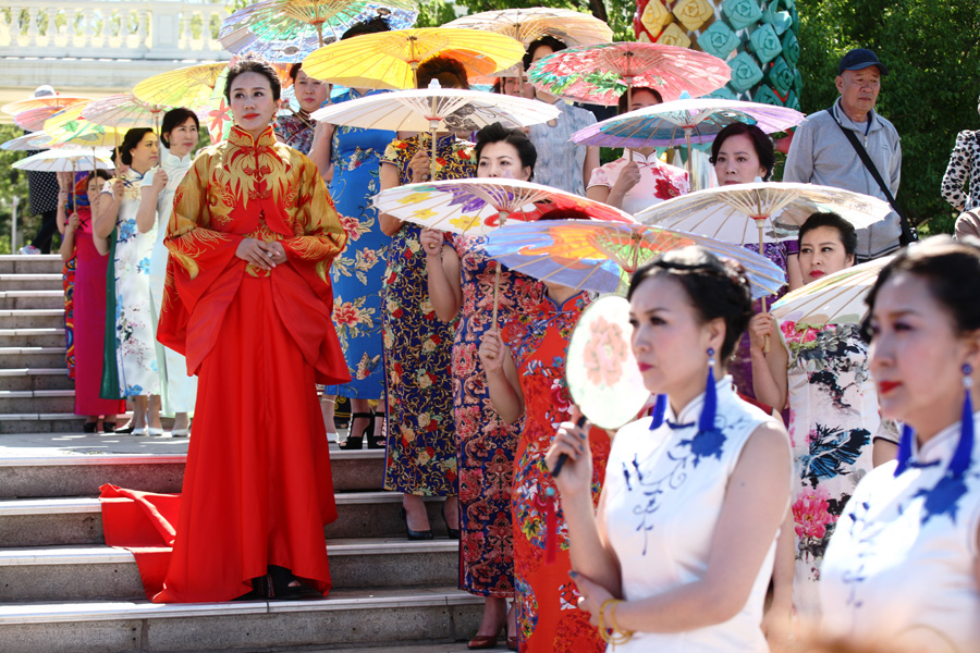 Celebrating Mother's Day throughout China