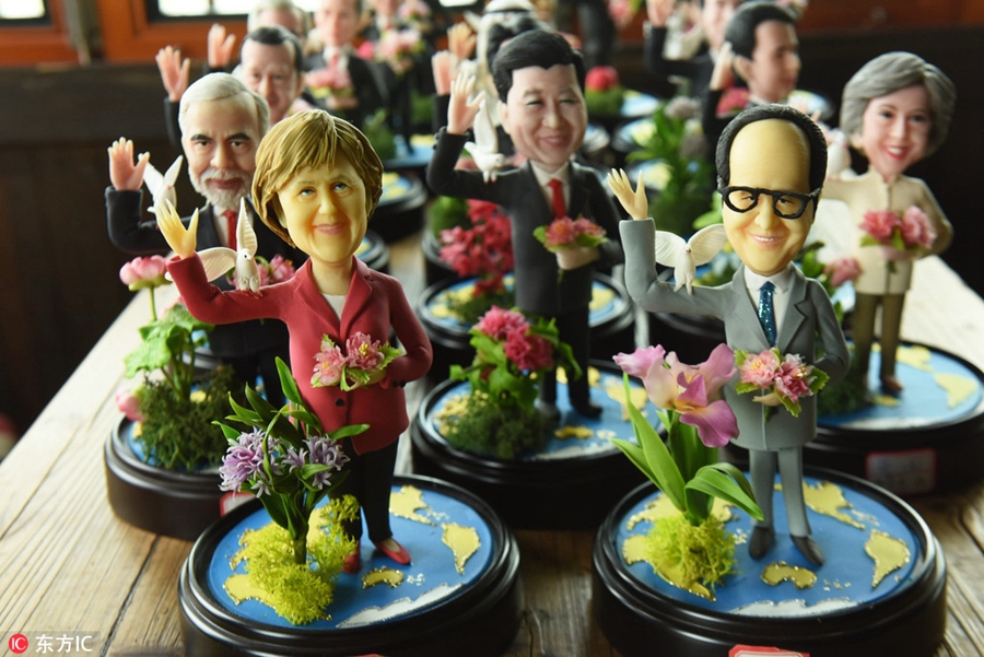 Artist creates clay sculptures of G20 leaders to wish world peace