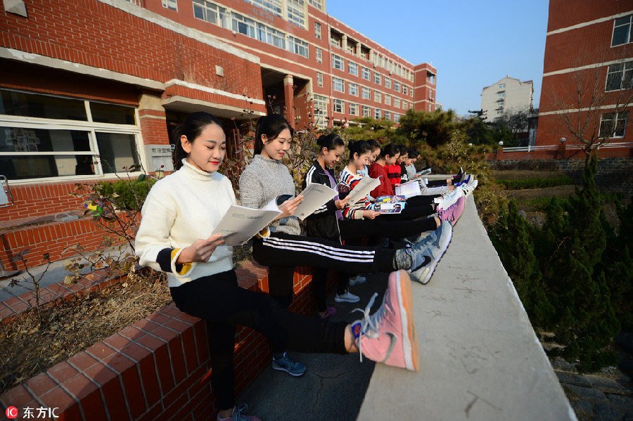 Stewardess students prepare for flight attendant exams