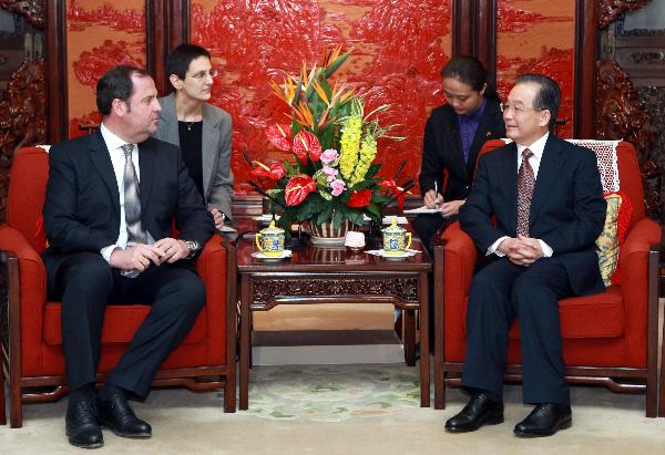 Chinese Premier meets Austrian senior officials