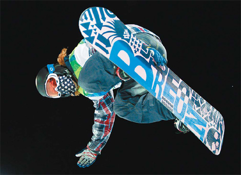 Star snowboarder White blazes to gold