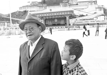 Vice-president joins in Tibet celebrations