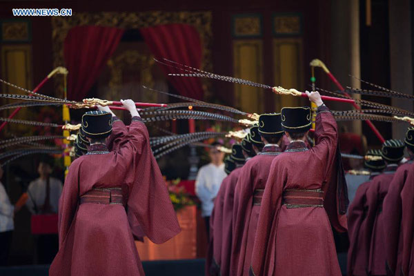 Spring homage ritual held to honour Confucius in Taipei