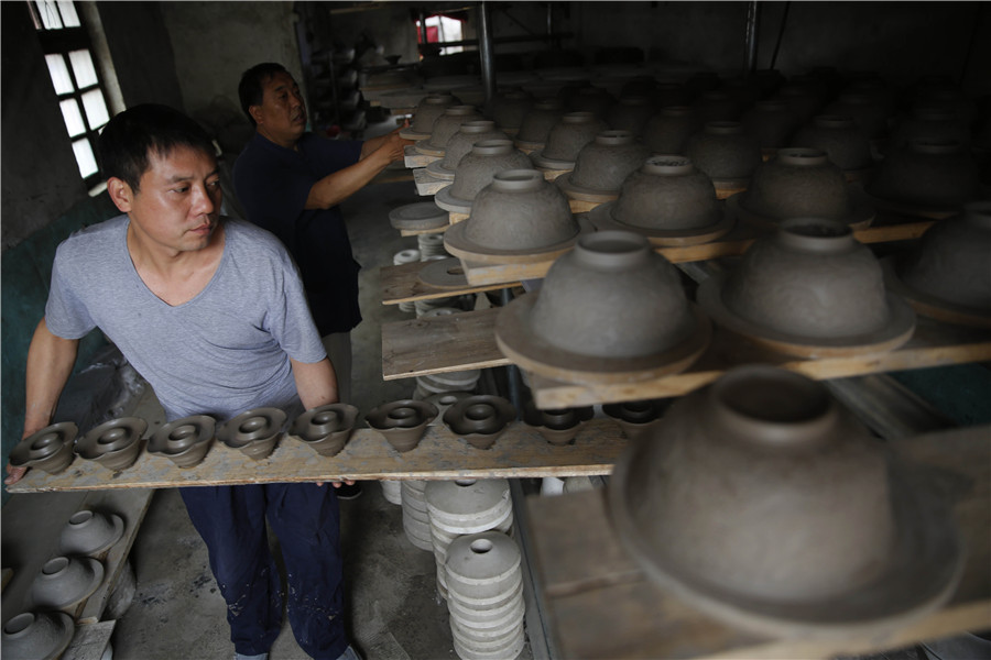 Ru porcelain preserved in Central China