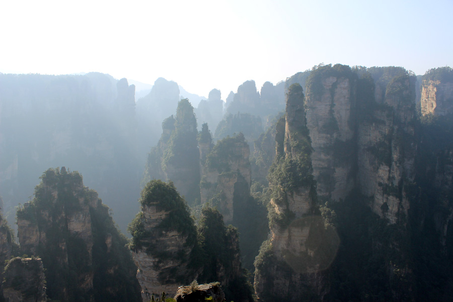 Diplomats explore ancient Hunan province