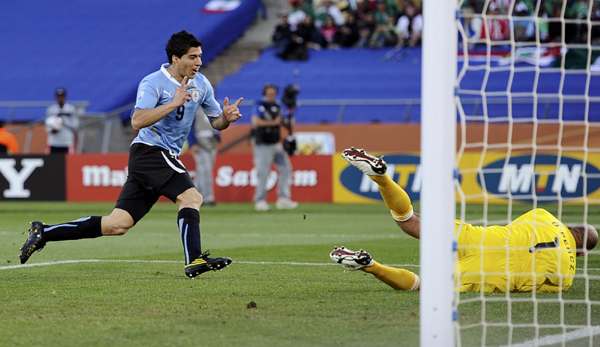 乌拉圭1:0胜墨西哥 两队携手出线