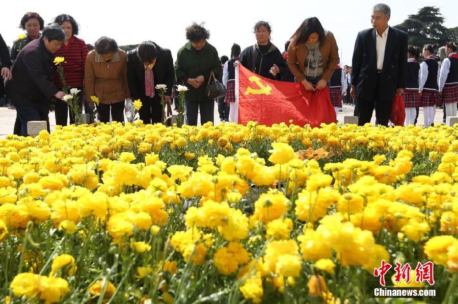 沈阳举行“缅怀革命先烈弘扬民族精神”活动