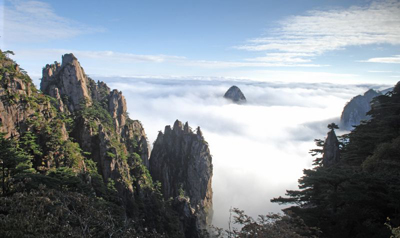 黄山:十一黄金周前夕 惊羡大美日出云海景观（组图）