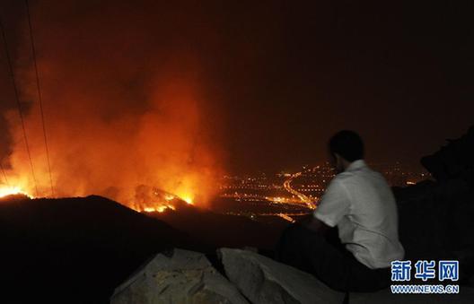 重庆国家级森林公园发生火灾 面积已超300亩