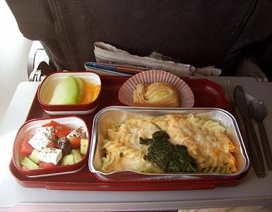 飞机餐也美味 实拍各国航空公司美味飞机餐