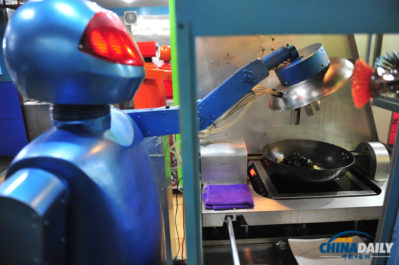 哈尔滨：20个机器人开餐厅