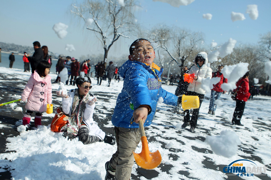 中国日报直击北京三月春雪