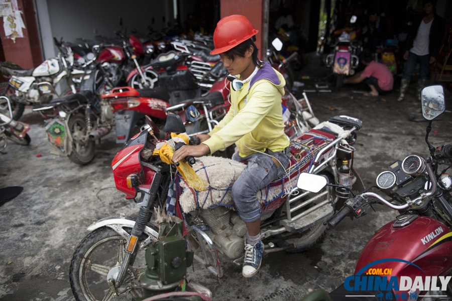 墨脱的希望：中国最后一个通公路的县