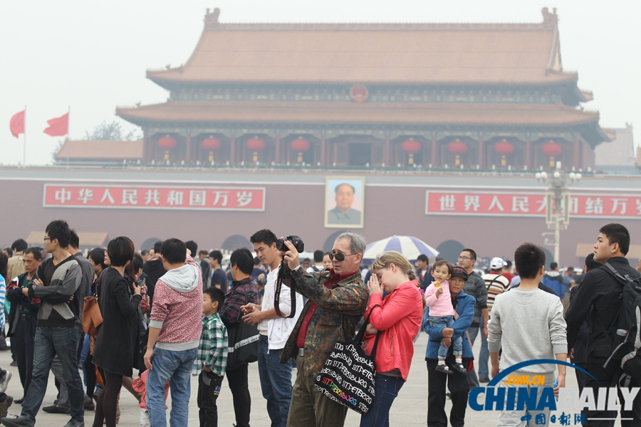 天安门广场靓景迎宾欢度国庆