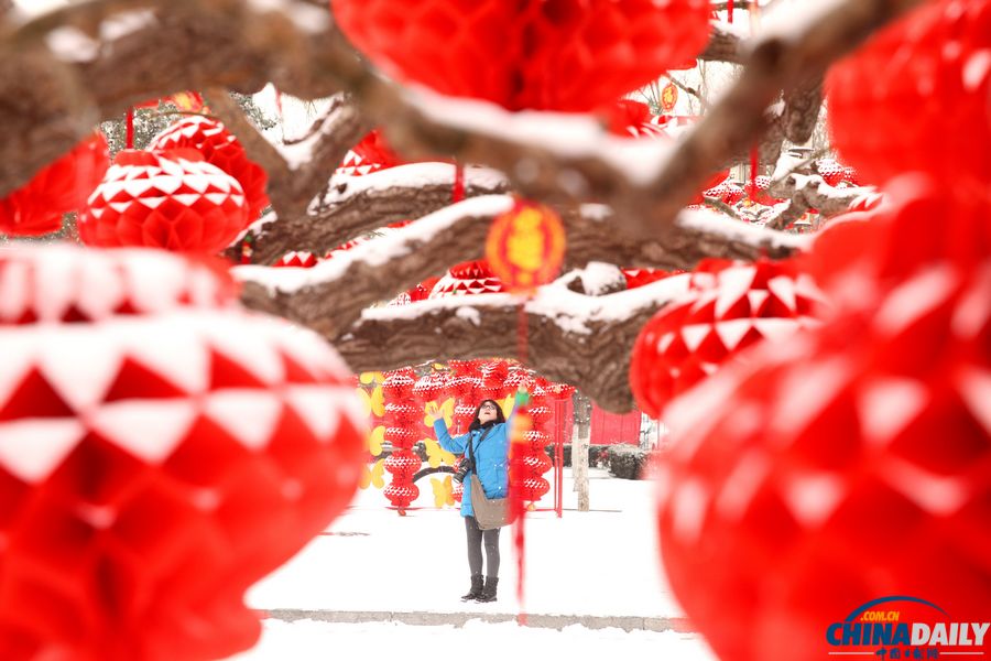 北京初雪路滑多人摔伤 就诊骨科医院道路拥堵