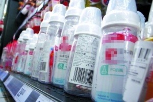 BPA塑料奶瓶诱发性早熟 京超市仍有售