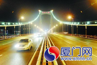 今起海沧大桥恢复全面通车 大货车高峰期仍禁行