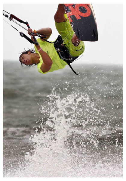 2013世界职业风筝冲浪巡回赛海口站正式开赛