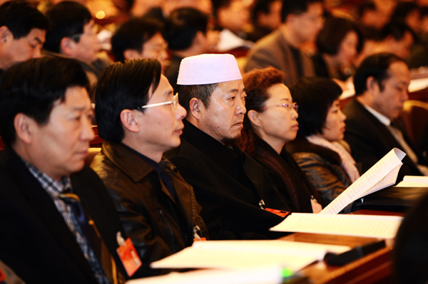 河南省政协十一届一次会议开幕
