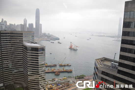 15年香港经济大发展之路:背靠祖国 面向世界