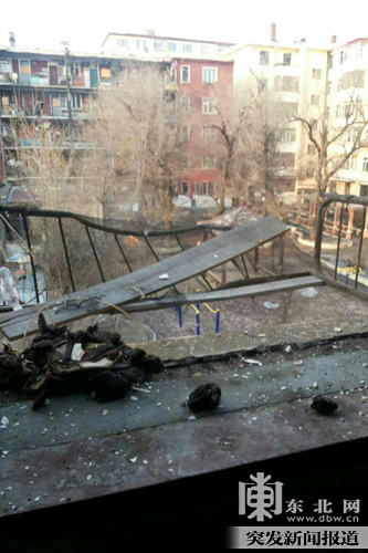 哈尔滨七政街居民家发生燃气爆炸 两男一女不同程度受伤