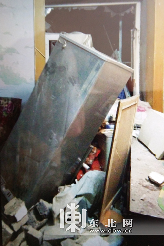 哈尔滨市一男子为寻短见点燃液化气罐 邻居睡梦中被炸伤