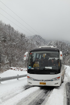 神农架降十年最大春雪